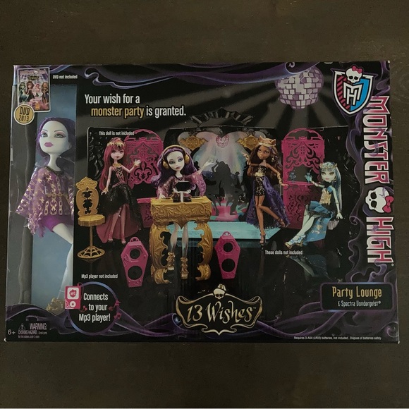 Monster High 13 Wishes Party Lounge with Spectra Vondergeist Doll